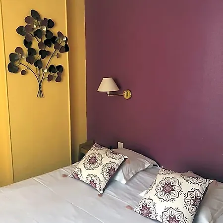 La Maison Normande 2*