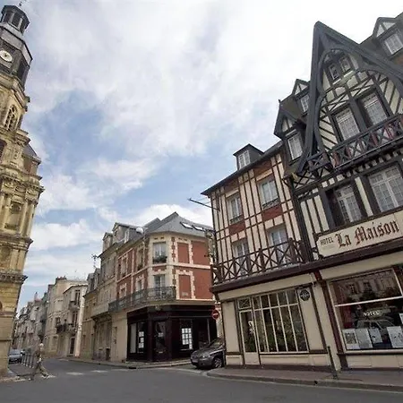 La Maison Normande 2*