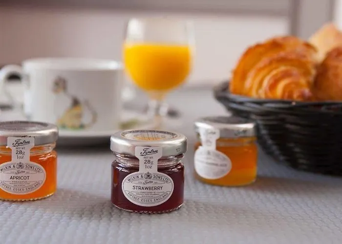 La Maison Normande 2* Трувиль-сюр-Мер